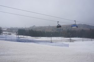 (Polski) wyciąg narciarski